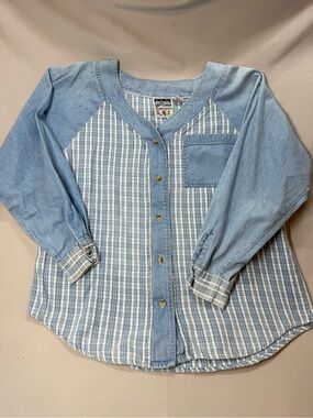 Vintage Light Blue Striped womans Button Front Top -details Sportswear